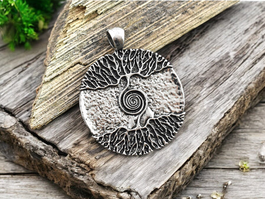 42x33mm Antique Silver Tree of Life Medallion Pendant