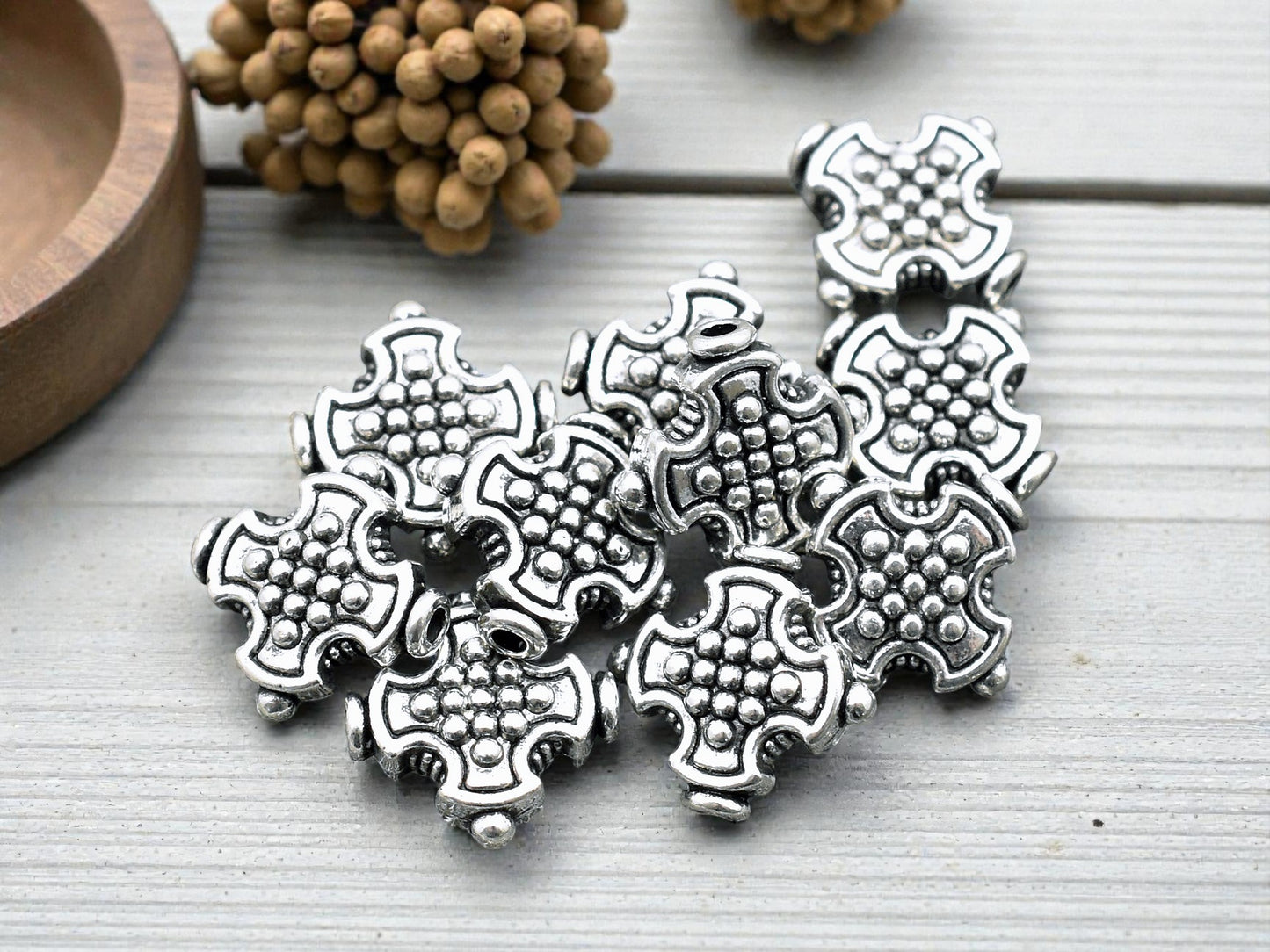 *20* 12mm Antique Silver Medieval Cross Beads