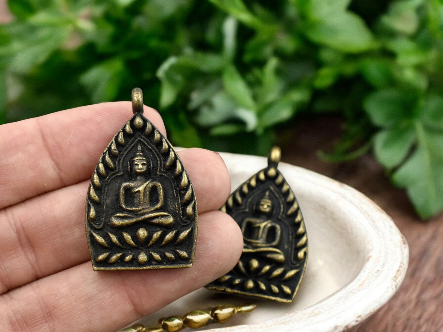 25x42x7mm Brass Buddha Amulet Pendant