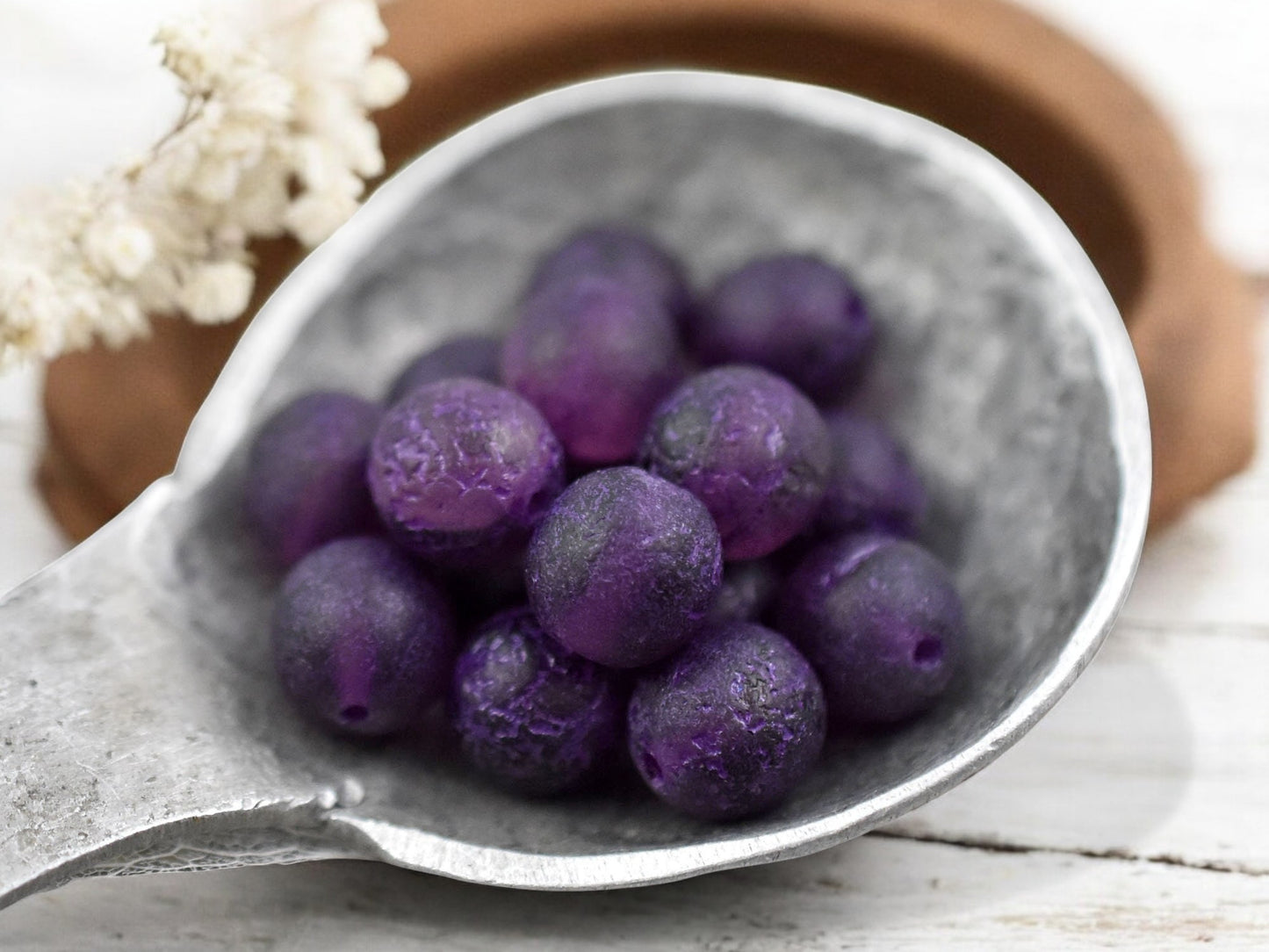 *20* 8mm Purple Etched Grape Round Druk Beads