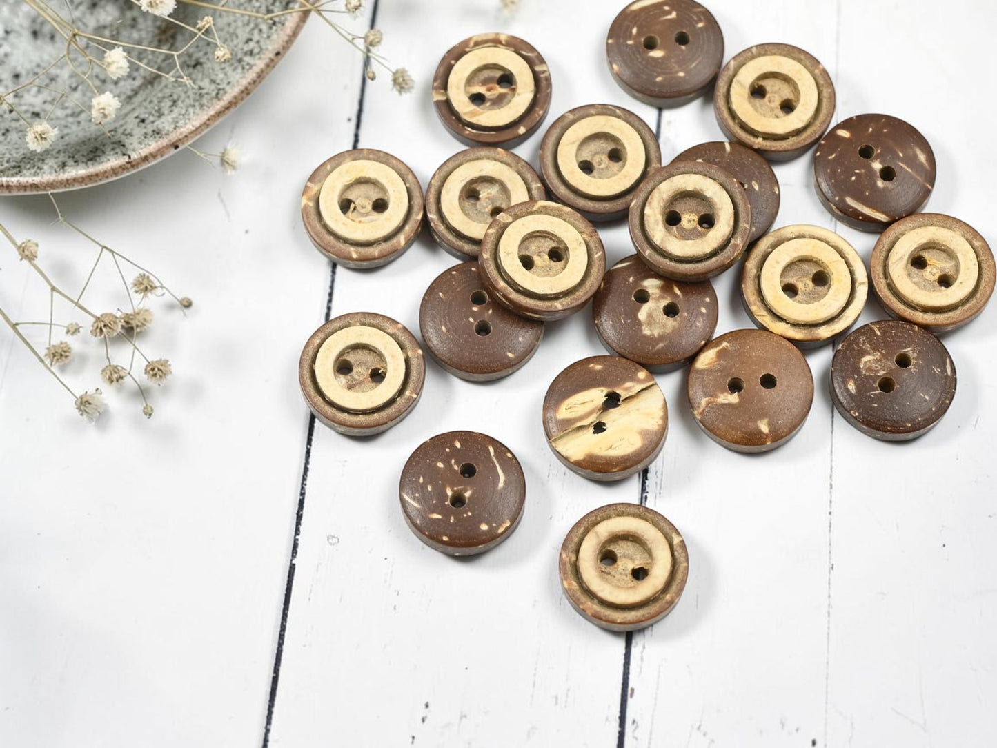 *10* 13mm Mixed Burleywood Tone Coconut Shell 2 Hole Buttons