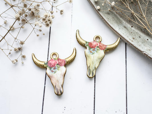 *10* 22x21mm Floral Enamel Cow Head Charms #3