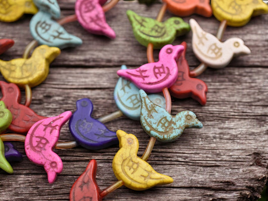 16x29x7mm Mixed Synthetic Turquoise Bird Beads 14" Strand