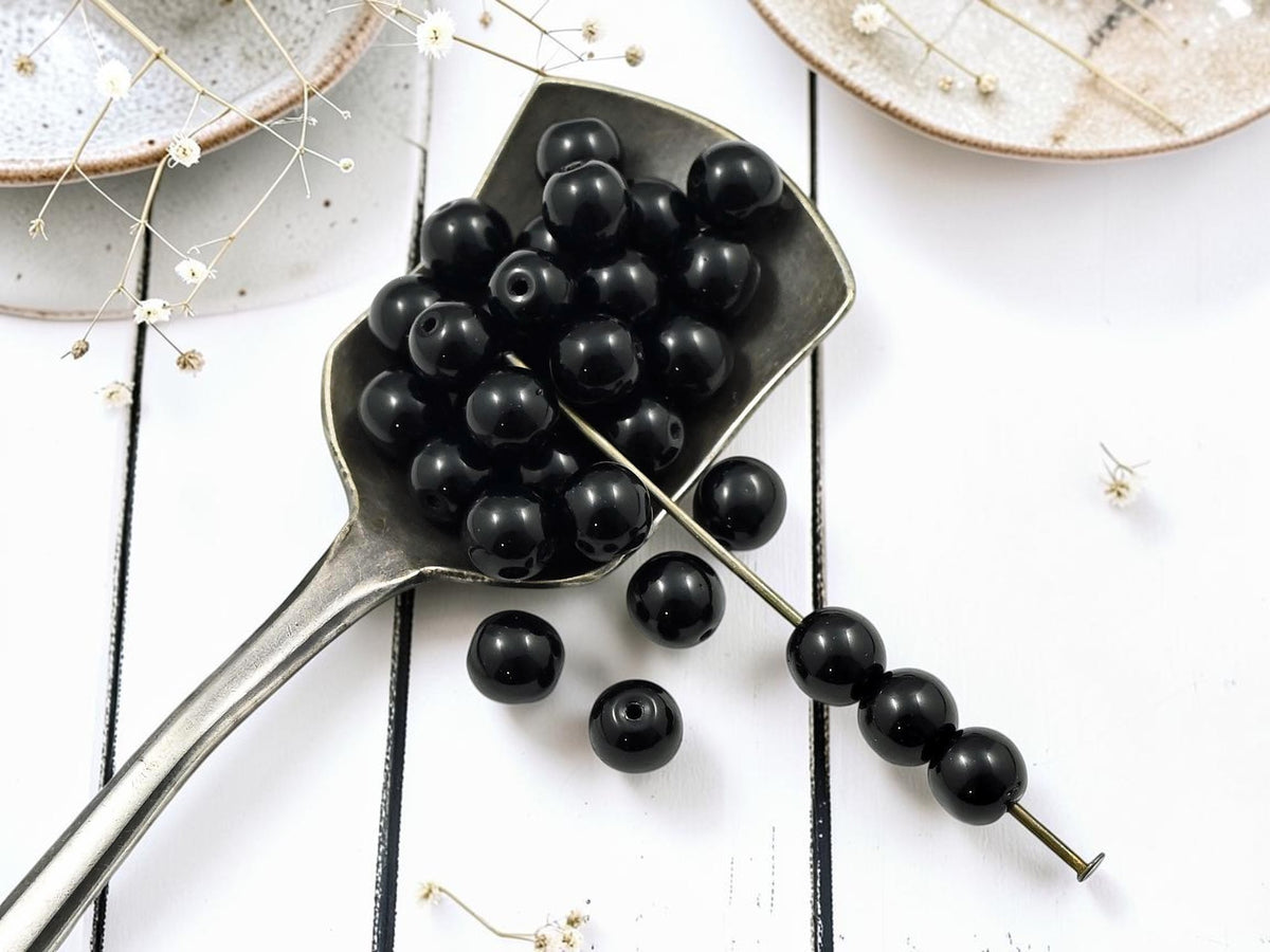 *50* 6mm Opaque Jet Black Round Druk Beads