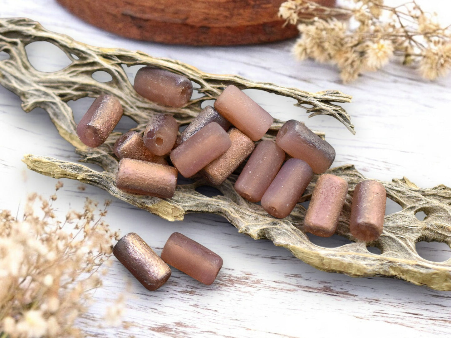 *16* 9x5mm Copper Washed Etched Salmon Tube Beads