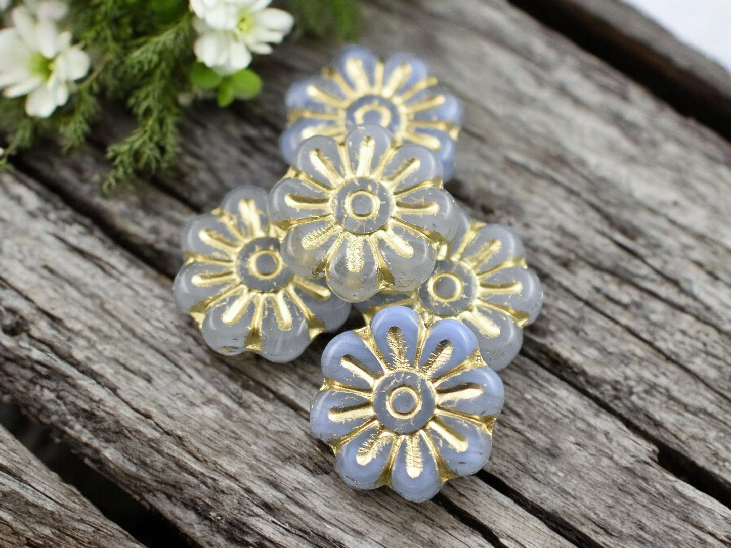*6* 18mm Gold Washed White Crystal Opaline Daisy Flower Beads
