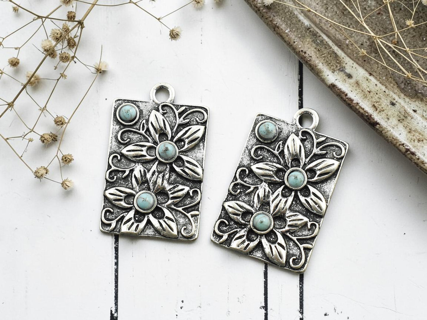 *5* 30x19mm Antique Silver Rectangle Plumeria Floral Charms