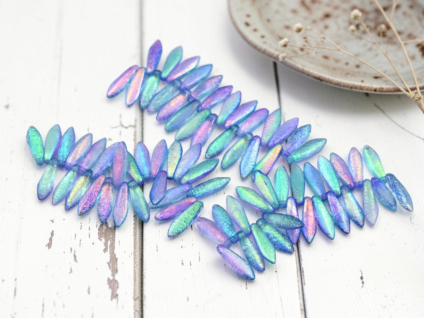 *25* 5x16mm Aqua  Celestial Etched Dagger Beads