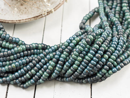 6/0 Aged Goblin Picasso Seed Bead Mix (19" Strand)