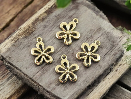 *10* 18x15mm 16k Gold Plated Flower Charms