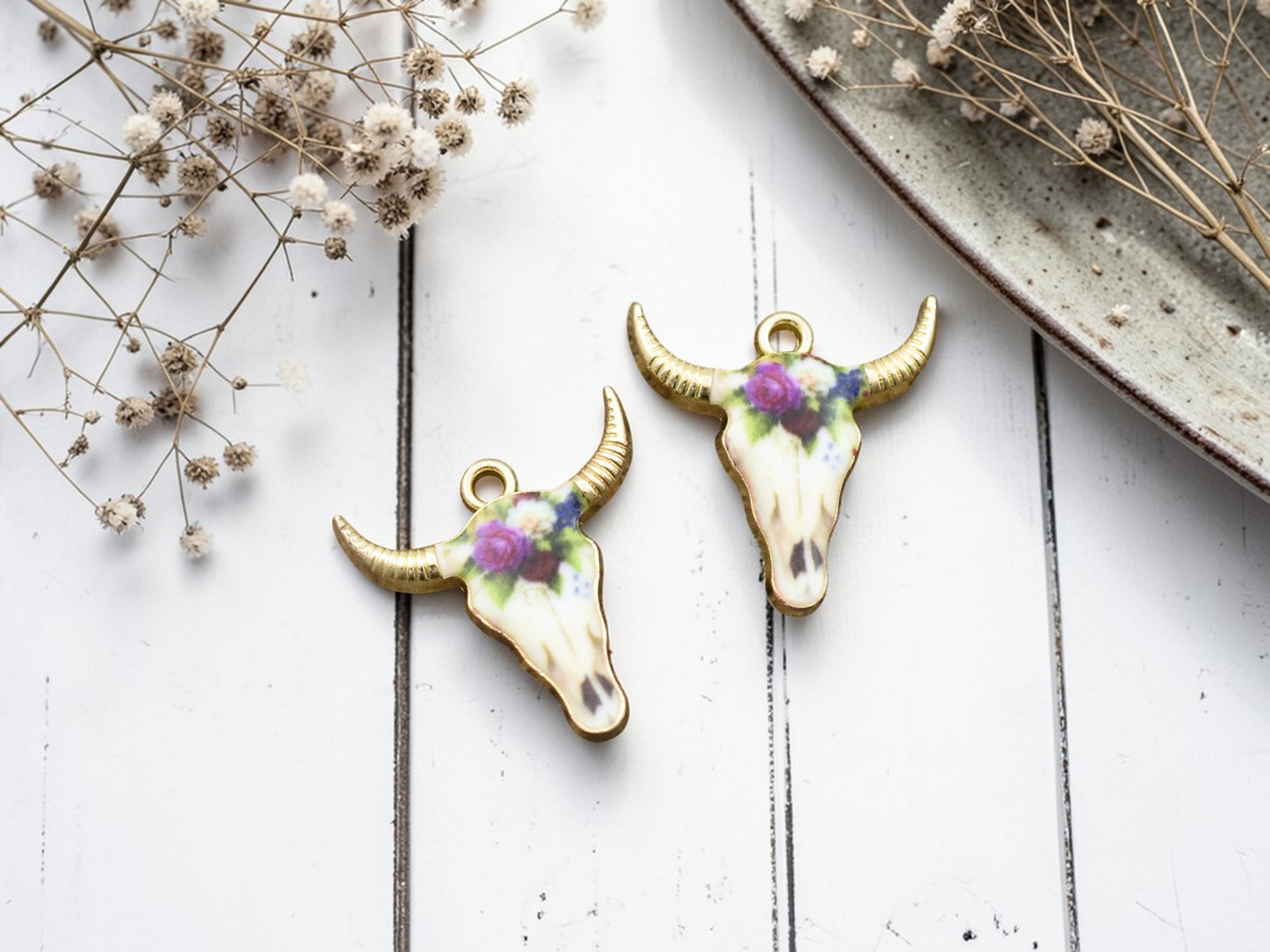 *10* 22x21mm Floral Enamel Cow Head Charms
