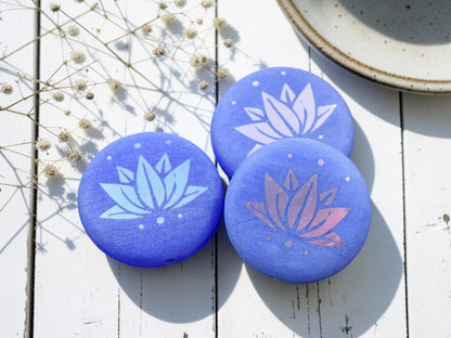 *8* 17mm Periwinkle AB Laser Tattoo Lotus Flower Coin Beads
