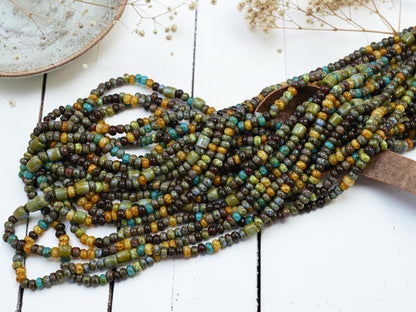 6/0 Aged Caribbean Picasso Tube Mix Seed Beads (20" Strand)