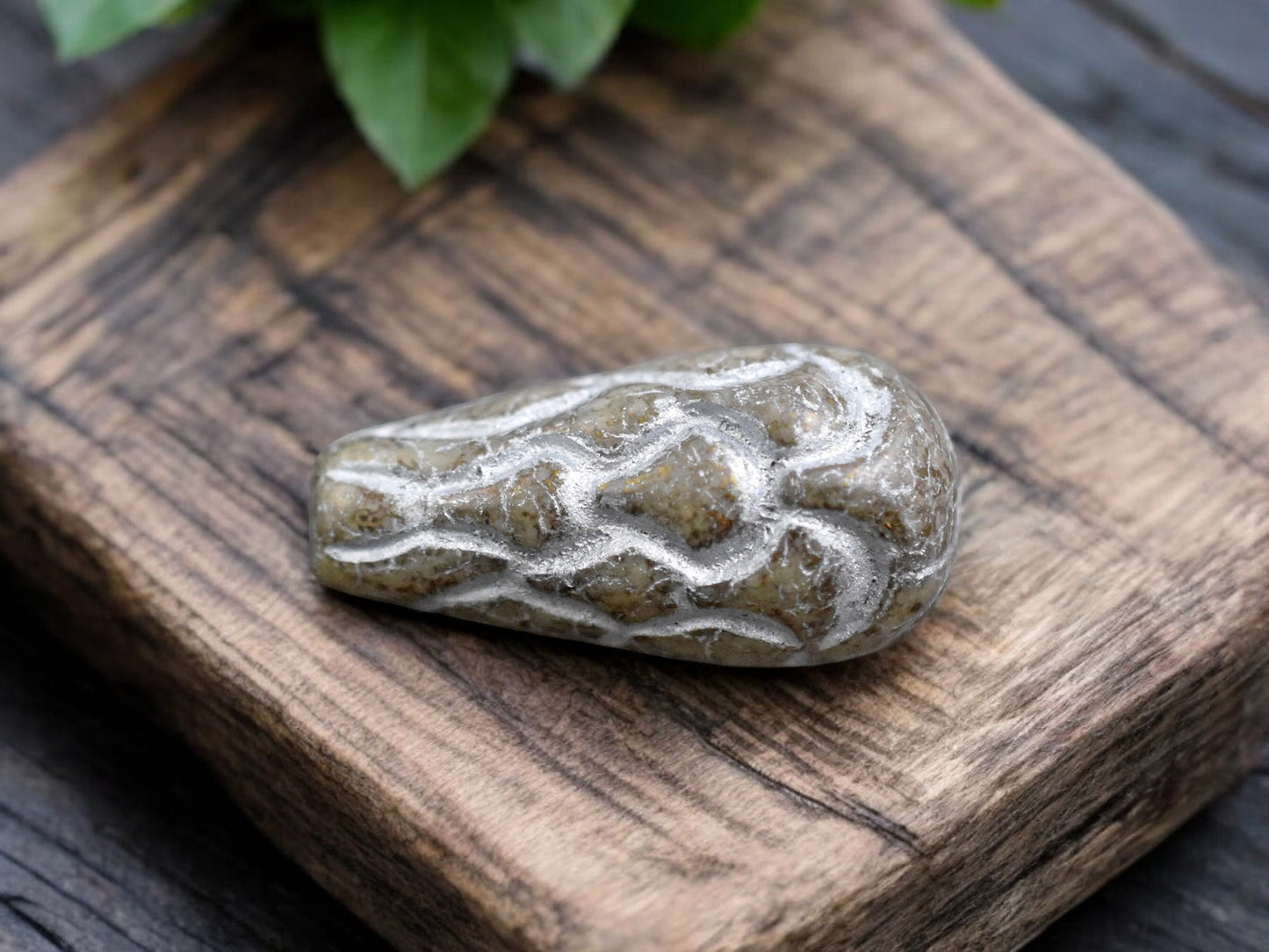 *6* 25x12mm Silver Washed Beige Terra Cotta Mermaid Scale Large Drop Beads