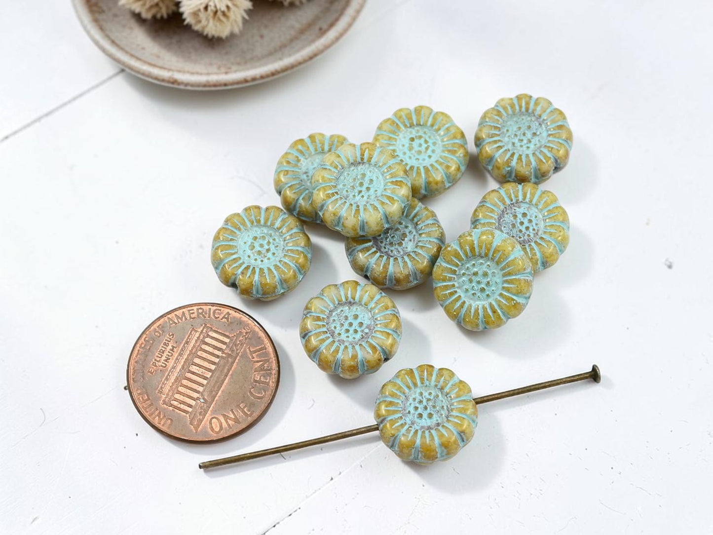 *10* 13mm Turquoise Washed Beige Picasso Sunflower Coin Beads