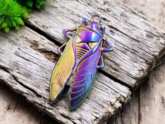 61x34x8mm Rainbow Affect Cicada (Scarab) Pendant