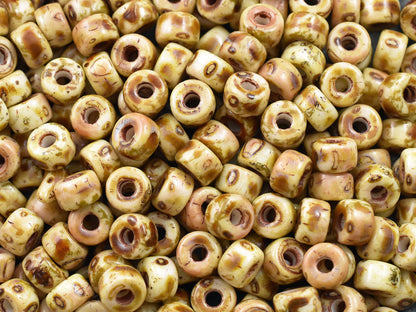 10g Chalk Travertine 2/0 Matubo Beads