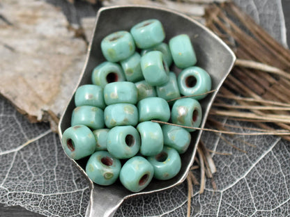 10g 3 Cut Green Turquoise Travertine 2/0 Matubo Beads