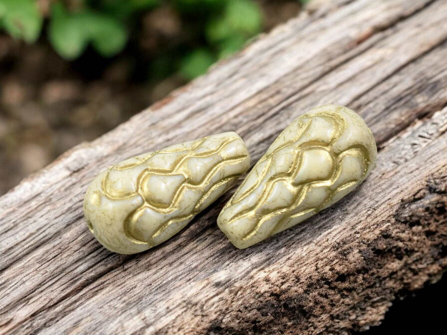 *6* 25x12mm Gold Washed Opaque Beige Mermaid Scale Large Drop Beads