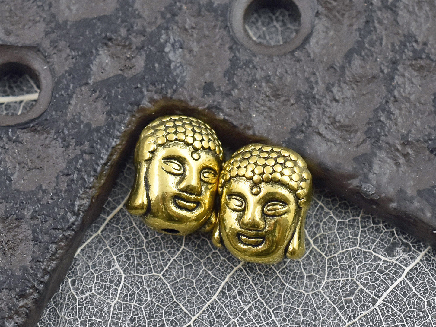 *20* 11x9mm  Antique Gold Buddha Head Beads