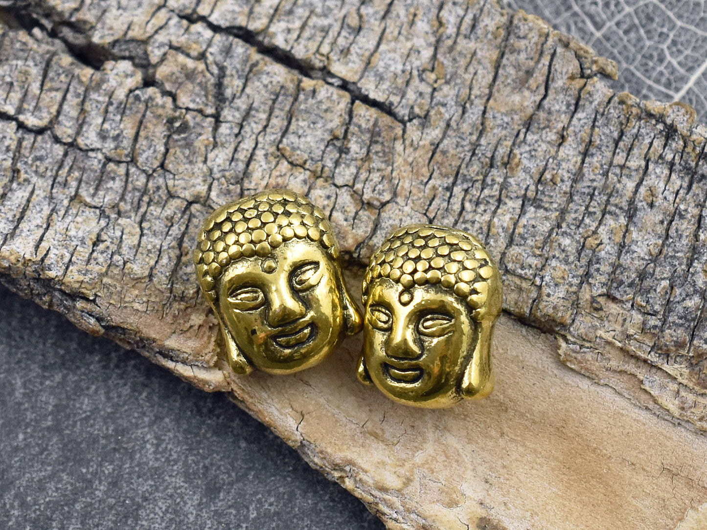 *20* 11x9mm  Antique Gold Buddha Head Beads