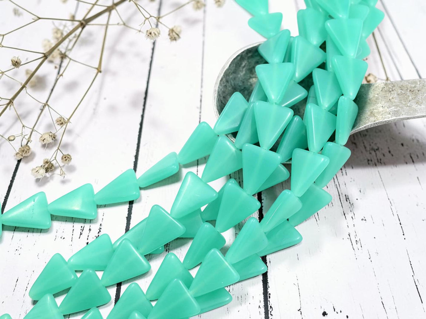 *15* 13x11mm Sea Green Opaline Triangle Beads