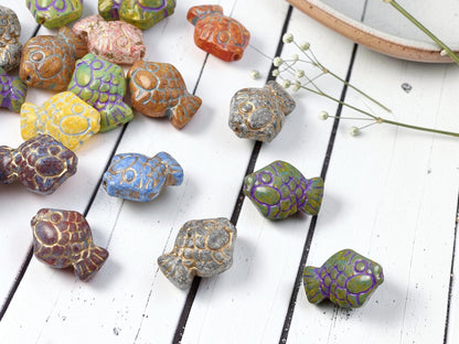 *10* 12x16x8mm Mixed Glass Fish Beads