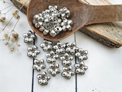 *50* 10mm Antique Silver Flower Beads