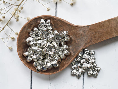 *50* 10mm Antique Silver Flower Beads
