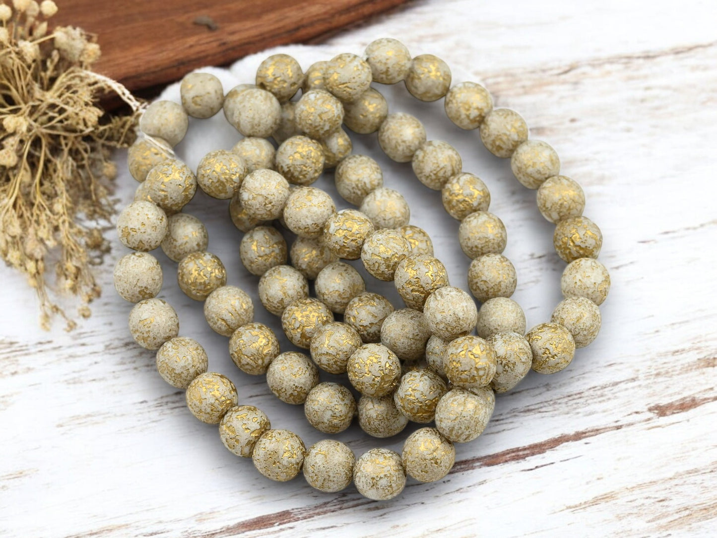 *20* 8mm Gold Washed Etched Ivory Round Druk Beads