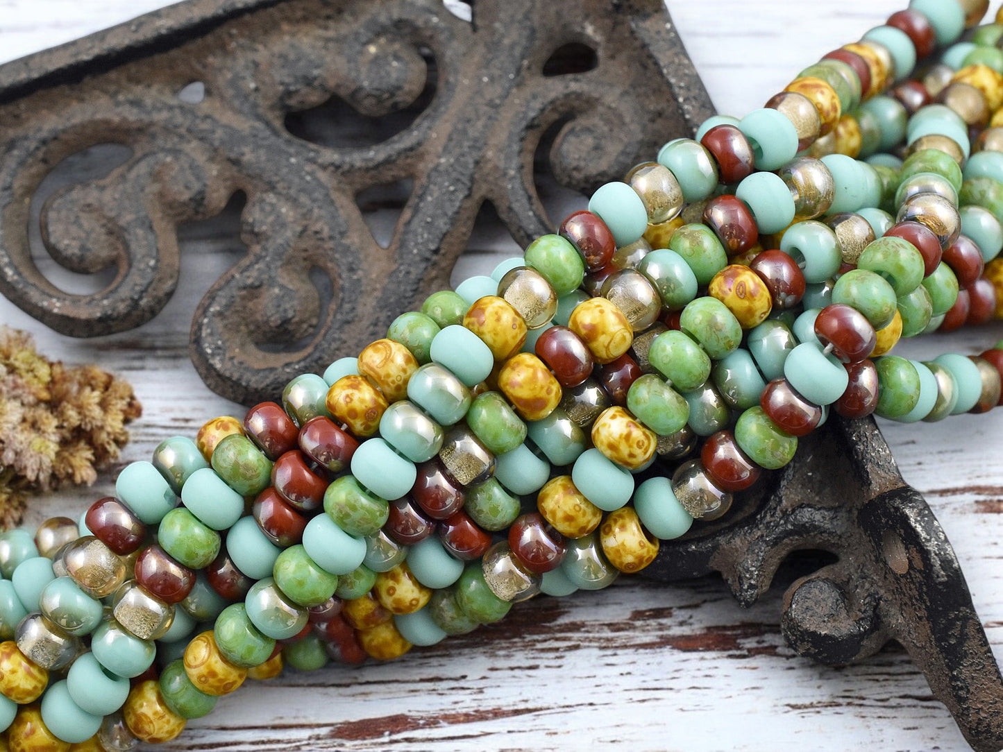 2/0 Aged Adelle Picasso Mix Seed Beads (21" Strand)