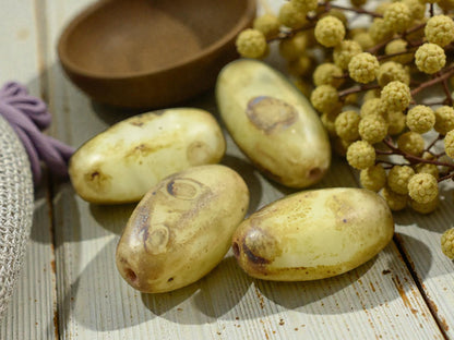*10* 20x13mm Caramel Picasso Wedged Oval Beads