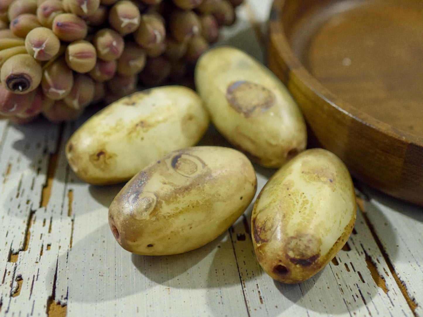 *10* 20x13mm Caramel Picasso Wedged Oval Beads