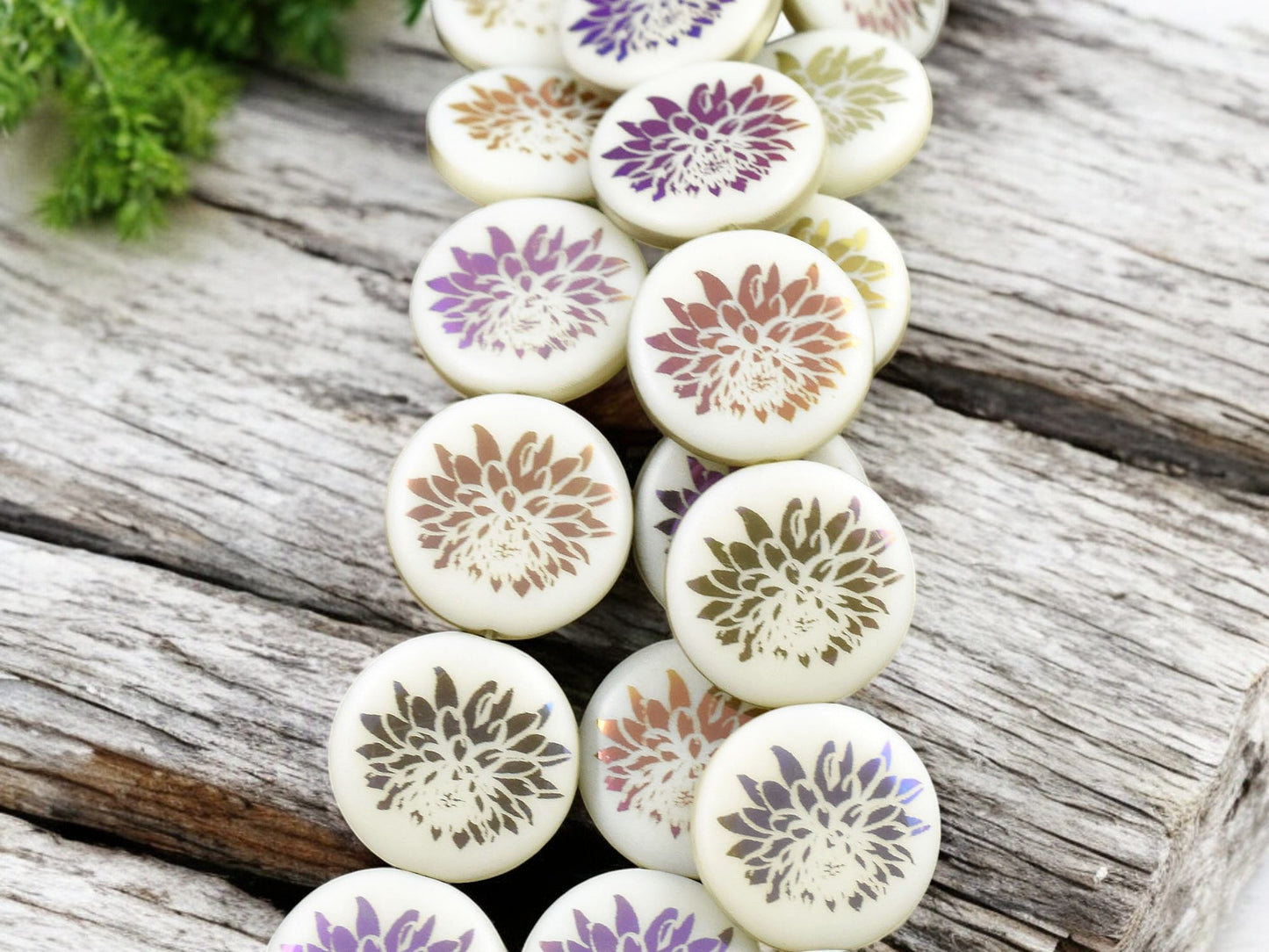 *8* 17mm Opaque Ivory Sliperit Laser Etched Dahlia Coin Beads