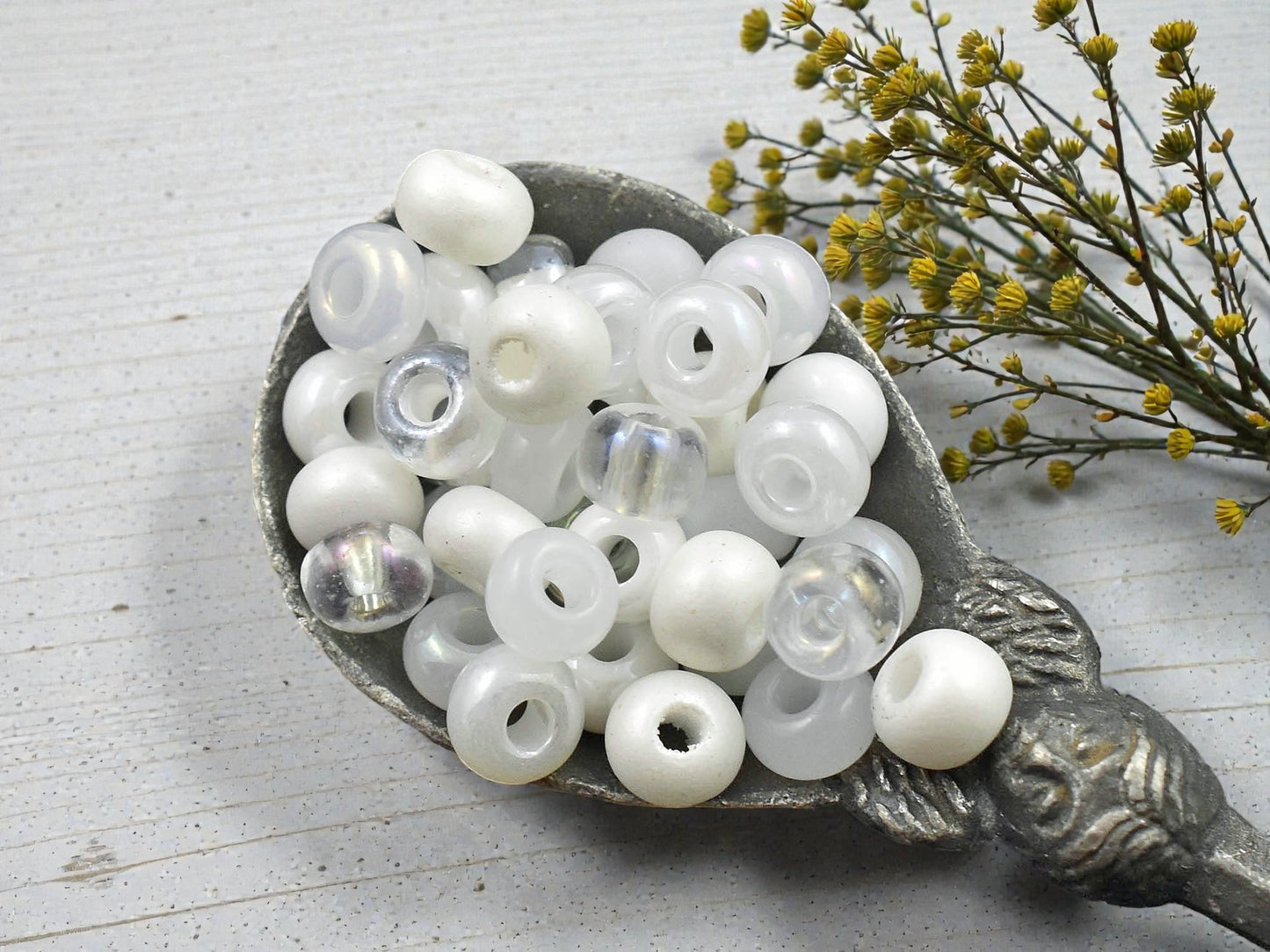50G Multi White Pearl Czech 2/0 Seed Beads