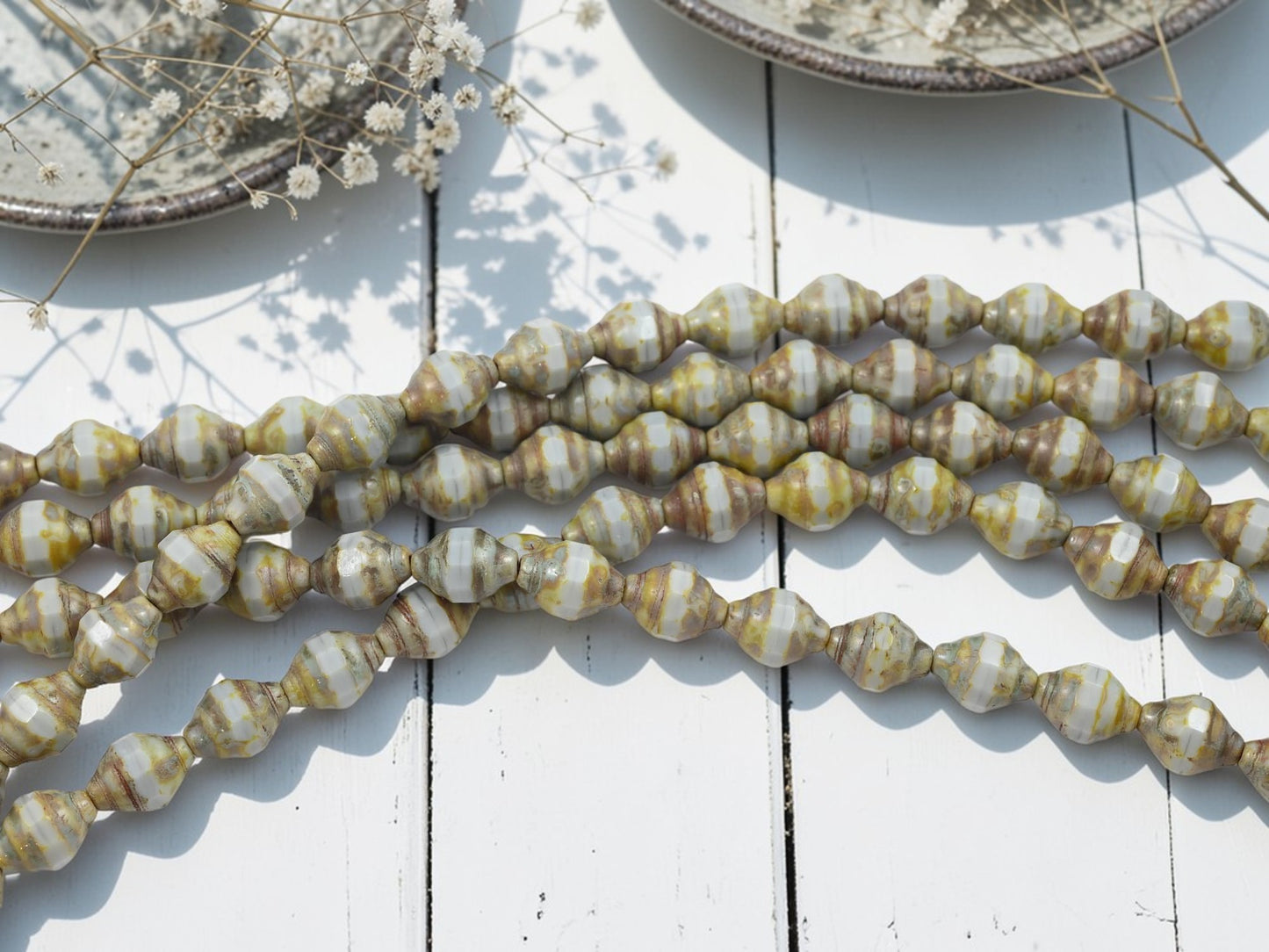 *18* 11x8mm Gray Silk Picasso Turbine Beads