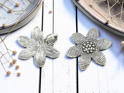 33mm Antique Silver Flower Pendants
