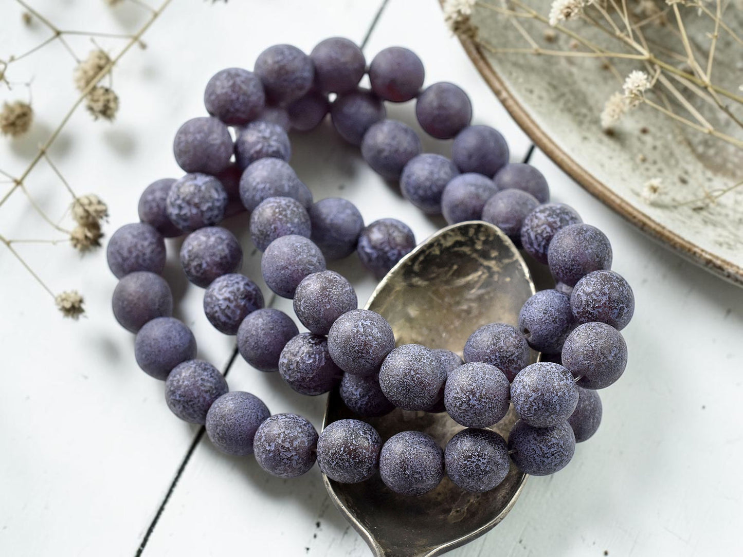 *20* 8mm Indigo purple Etched Matte Amber Round Druk Beads