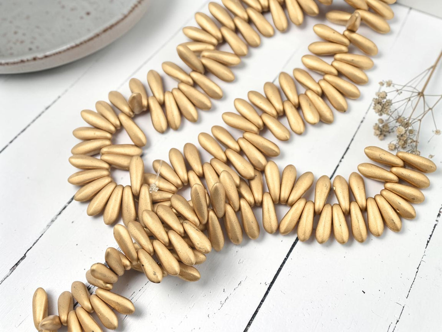 *50* 3x11mm Matte Gold Dagger Beads