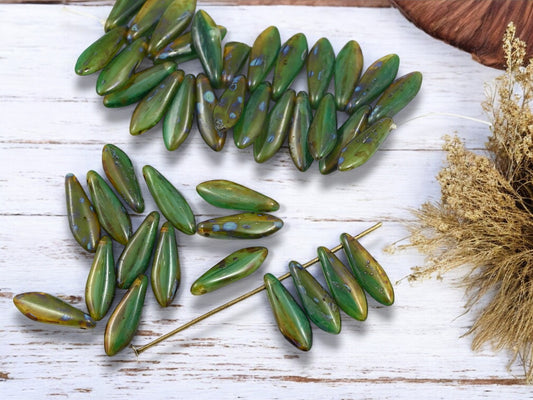 *25* 5x16mm Blended Green Opaline Picasso Dagger Beads