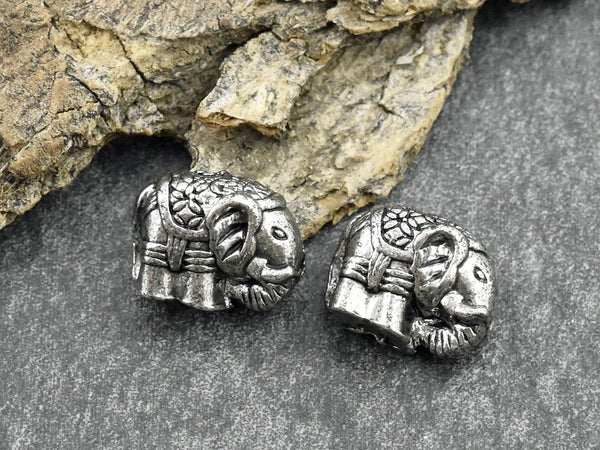 *10* 10x11x8mm Antique Silver Elephant Beads