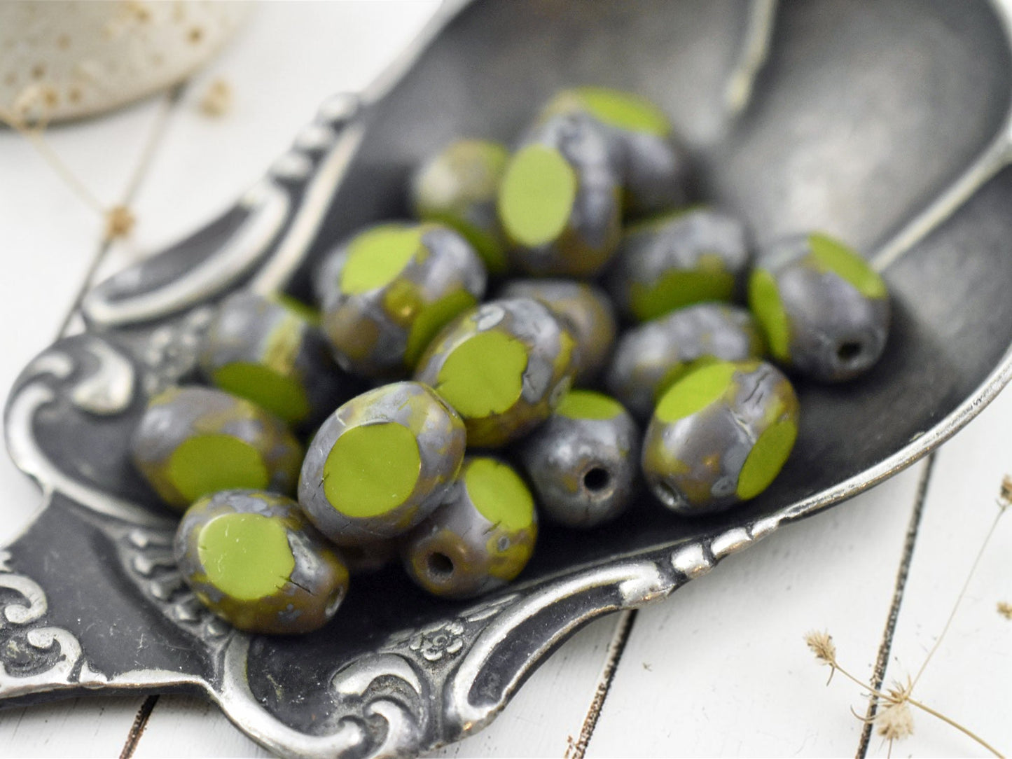 *19* 6x8mm Opaque Chartreuse Picasso Window Cut Oval Beads