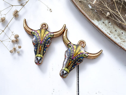 *10* 22x21mm Floral Enamel Cow Head Charms