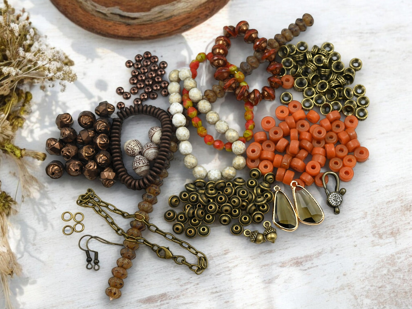 October 2025 Subscription Box -- Harvest Hues