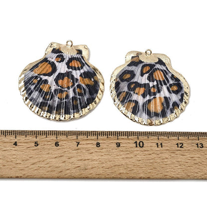 43x42mm Gold Plated Brass Surrounding Natural Shell Leopard Print Pendant