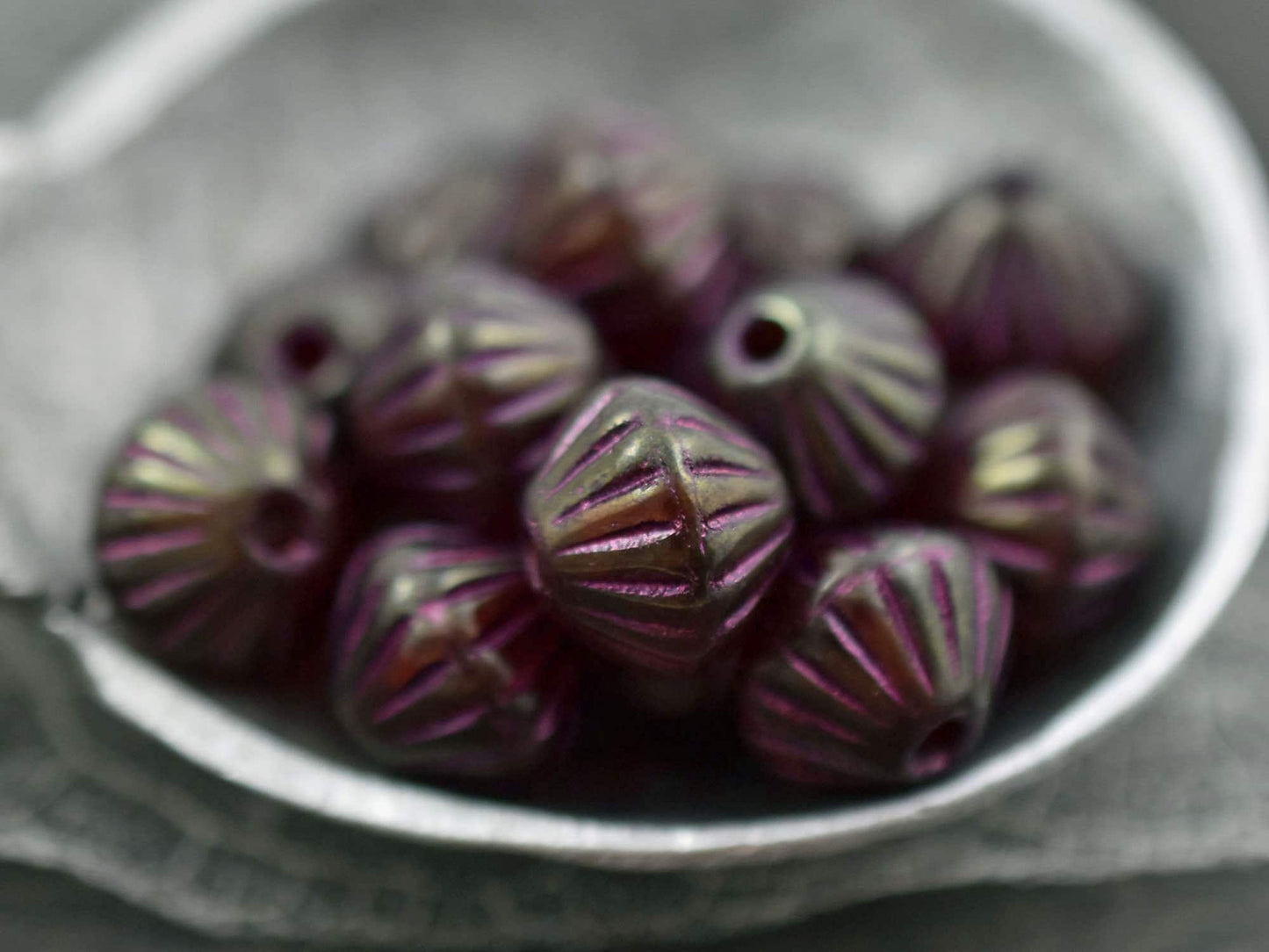 Large Hole Beads - Czech Glass Beads - NEW Czech Beads - Bicone Beads - 9mm - 10pcs (4583)