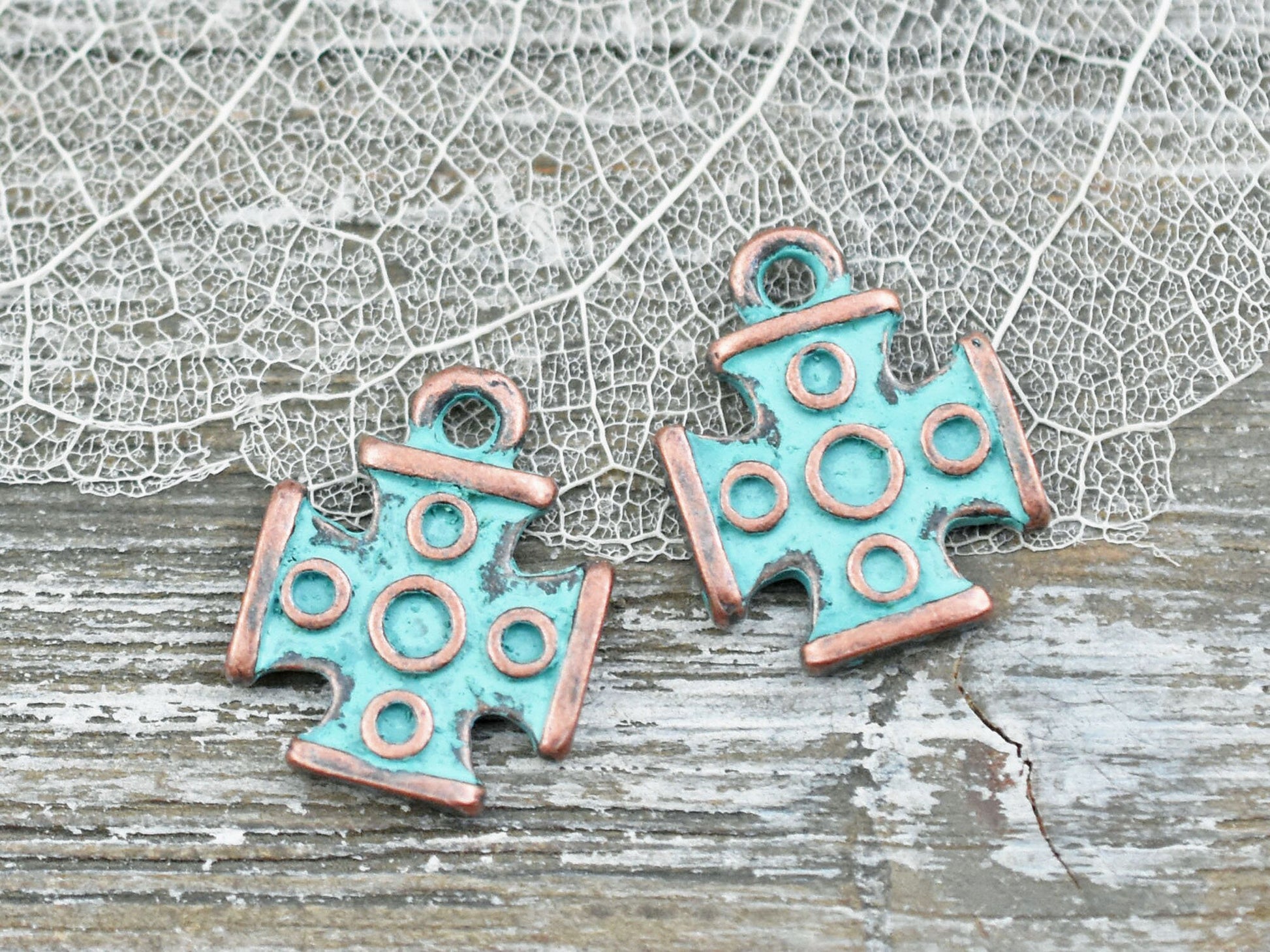 *10* 16x12mm Copper Patina Medieval Cross Charms