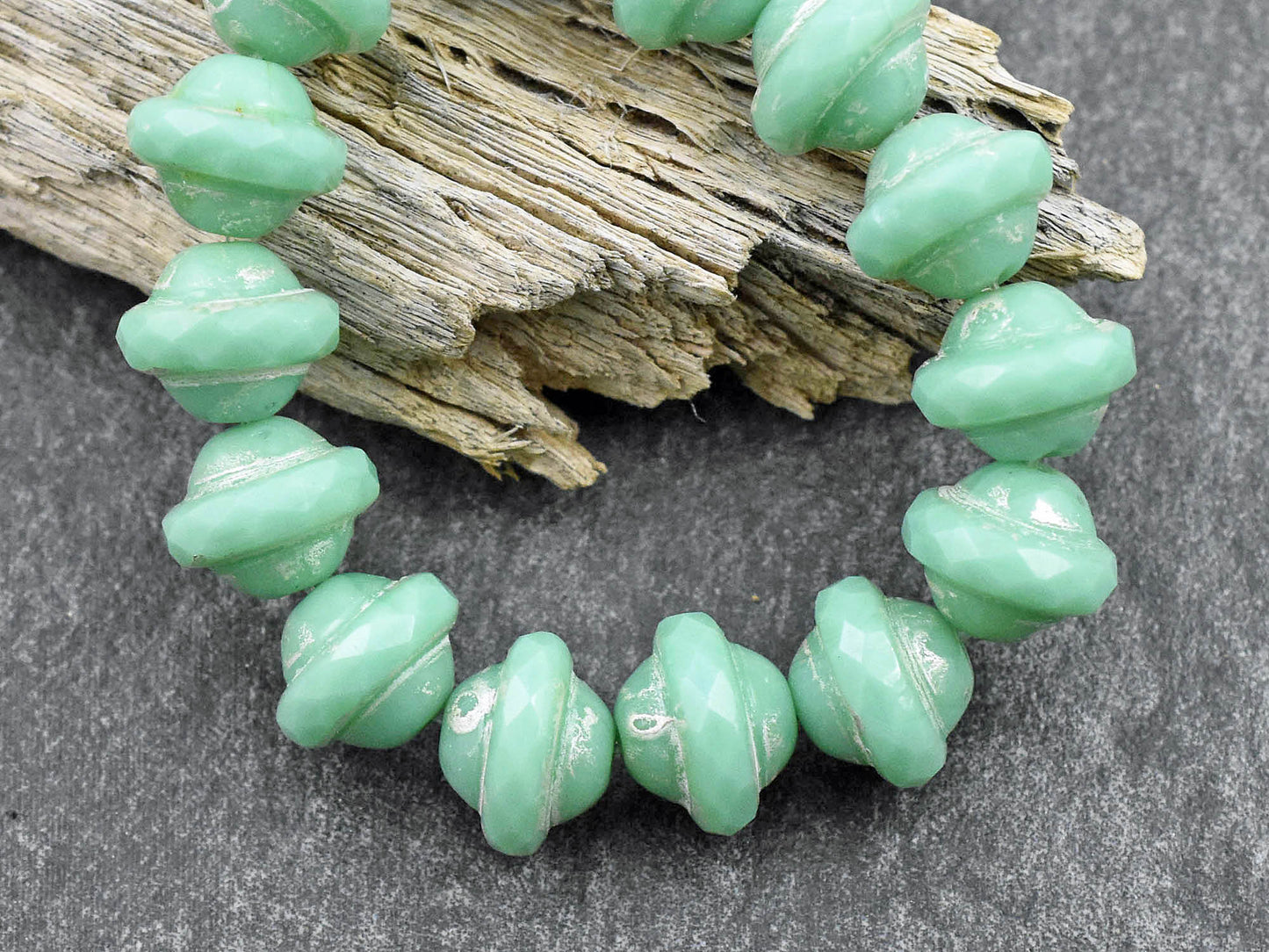 Czech Glass Beads - Picasso Beads - Saturn Beads - Saucer Beads - 8x10mm - 15pcs (961)