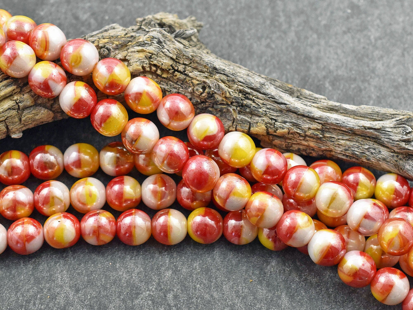 37x28mm Wood Resin Teardrop Pendant (Royal Blue)