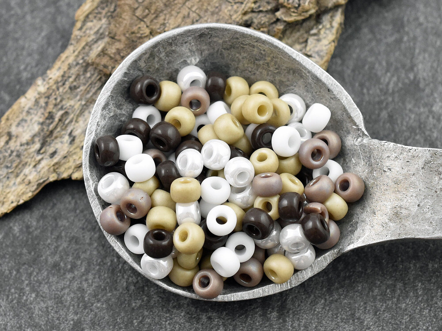 6/0 Seed Beads - Seed Bead Mixes - Size 6 Seed Beads - 20 grams - (5331)